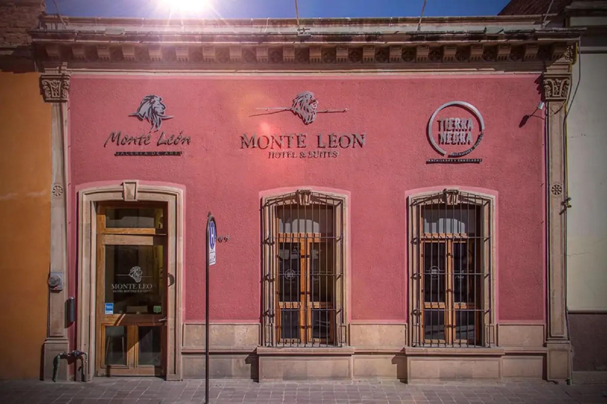 Monte Leon Hotel Boutique & Galeria Exteriör bild